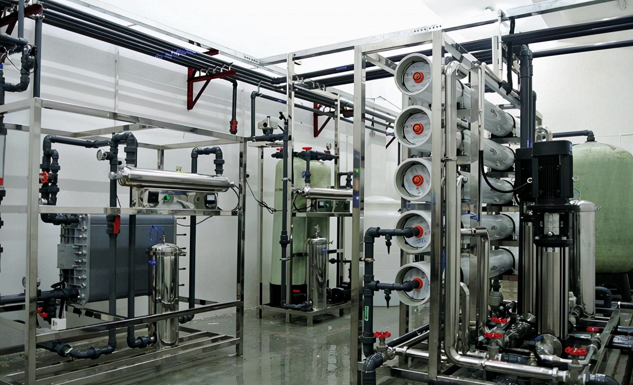 根據(jù)水質(zhì)怎么來選擇合適的沈陽水處理設(shè)備？